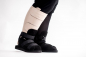 Preview: Unisex Lymph-Sandale schwarz Tragebild